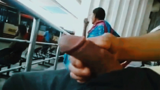 Daring Guy Flash Dick Infront Of Bass Station Leaks